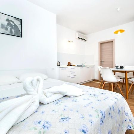Apartments In Rovinj Centre Exterior photo