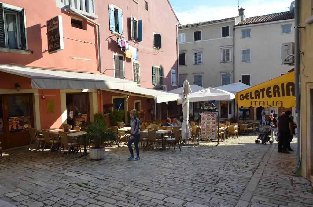 Apartments In Rovinj Centre Room photo